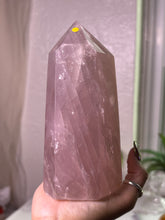 Load image into Gallery viewer, (E Dusty Rose) Rose Quartz tower w/flash