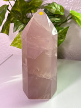 Load image into Gallery viewer, (F Twilight Rose) Rose Quartz tower w/flash