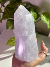 Load image into Gallery viewer, (B lavender fairy) Lavender Quartz tower
