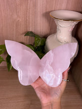 Load image into Gallery viewer, (A) 3D pink Mangano Calcite butterfly

