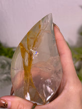 Load image into Gallery viewer, Golden healer flame V
