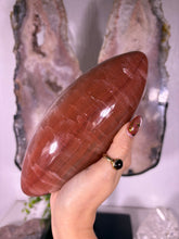 Load image into Gallery viewer, Rose Calcite shiva statement piece
