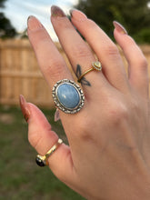 Load image into Gallery viewer, Blue Opal Size 7
