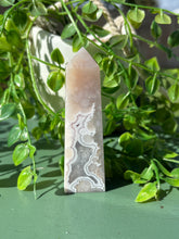 Load image into Gallery viewer, Flower Agate G
