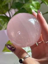 Load image into Gallery viewer, (C) Rose Quartz sphere w/star
