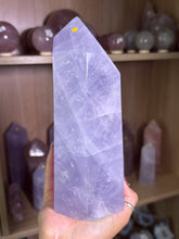 Load image into Gallery viewer, (J 4.6lbs Lilac Moonlight) Lavender Quartz tower

