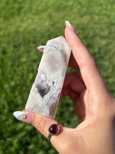 Load image into Gallery viewer, Flower Agate R

