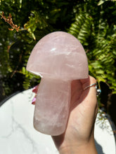 Load image into Gallery viewer, Large Rose Quartz mushroom A
