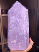 Load image into Gallery viewer, (J 4.6lbs Lilac Moonlight) Lavender Quartz tower
