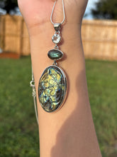 Load image into Gallery viewer, Topaz x Labradorite floral trio
