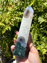 Load image into Gallery viewer, Moss Agate tower C
