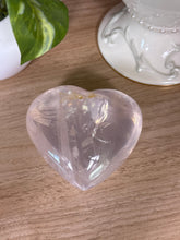 Load image into Gallery viewer, (A) pink Girasol heart
