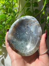 Load image into Gallery viewer, Ocean Jasper bowl U
