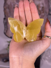 Load image into Gallery viewer, Yellow Calcite butterfly C

