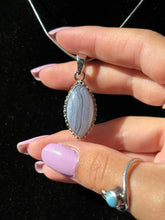 Load image into Gallery viewer, Blue Lace agate C 925s
