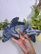 Load image into Gallery viewer, Moss Agate dolphin
