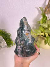 Load image into Gallery viewer, Sea Jasper flame D
