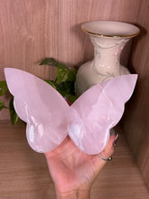 Load image into Gallery viewer, 3D Pink Mangano Calcite  butterfly
