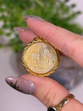 Load image into Gallery viewer, Mother of pearl Fairy necklace 925s
