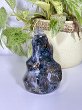 Load image into Gallery viewer, Sea Jasper flame G
