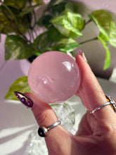 Load image into Gallery viewer, (Bubblegum i) Rose Quartz sphere w/star
