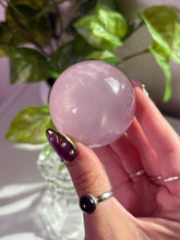 Load image into Gallery viewer, (Pink jelly K) Rose Quartz sphere w/star
