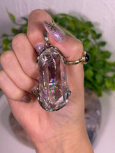 Load image into Gallery viewer, HQ clear Quartz pendant w rainbows A
