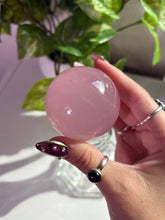 Load image into Gallery viewer, (Bubblegum J) Rose Quartz sphere w/star
