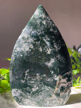 Load image into Gallery viewer, Moss Agate flame F
