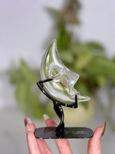 Load image into Gallery viewer, Clear Quartz moon from Brazil C
