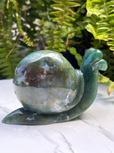 Load image into Gallery viewer, Moss Agate snail
