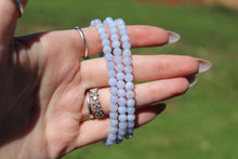 Load image into Gallery viewer, Blue Lace Agate bracelet
