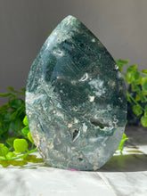 Load image into Gallery viewer, Moss Agate flame D
