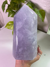 Load image into Gallery viewer, (J 4.6lbs Lilac Moonlight) Lavender Quartz tower

