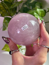 Load image into Gallery viewer, (E) Rose Quartz sphere w/star
