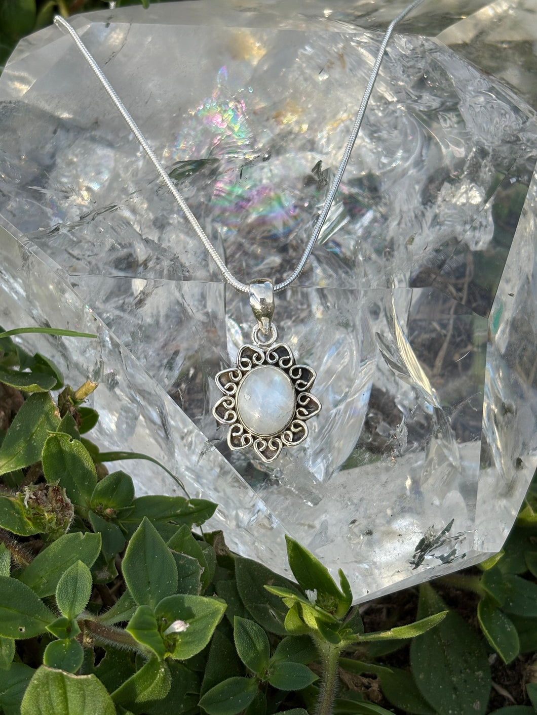 Moonstone pendant 2