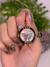 Load image into Gallery viewer, Mother of pearl carved Butterfly necklace 925s
