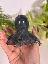 Load image into Gallery viewer, Moss Agate octopus J
