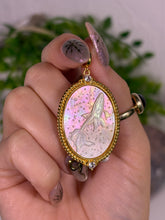 Load image into Gallery viewer, Mother of pearl Whale necklace 925s
