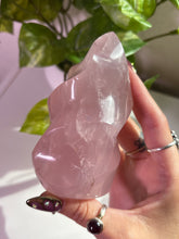Load image into Gallery viewer, (R Jelly flame) Rose Quartz flame w/flash

