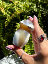 Load image into Gallery viewer, Orca Agate mushroom C
