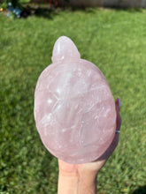 Load image into Gallery viewer, (Franklin) Rose XL Rose Quartz turtle
