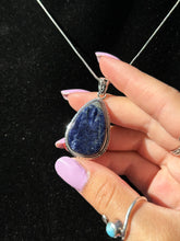 Load image into Gallery viewer, Sodalite pendant 925s
