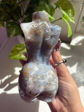 Load image into Gallery viewer, (A) large Moss Agate body
