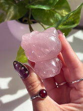 Load image into Gallery viewer, (D) Rose Quartz Hello Kitty
