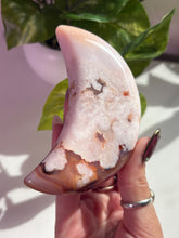Load image into Gallery viewer, (B) Flower Agate x Carnelian moon
