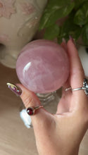 Load and play video in Gallery viewer, (L) Rose Quartz sphere w/star
