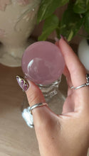 Load and play video in Gallery viewer, (Pink jelly K) Rose Quartz sphere w/star
